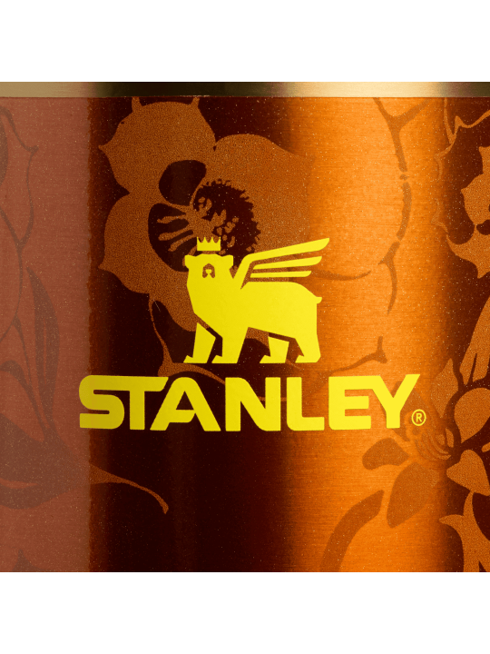 Stanley 1913 x KAROL G Quencher® H2.0 Flowstate Tumbler