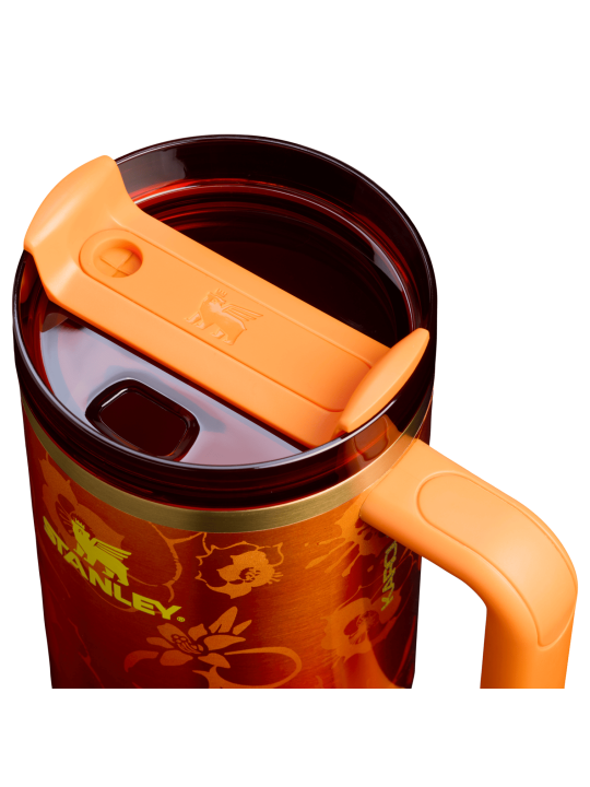 Stanley 1913 x KAROL G Quencher® H2.0 Flowstate Tumbler